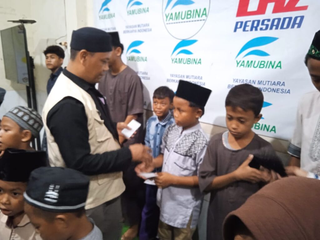 Uang Saku Panti Asuhan: Keutamaan Menyayangi Anak Yatim dalam Ajaran Islam Dukungan Kecil Berdampak Besar bagi Anak Asuh Yamubina Zakat Akhir Tahun Yamubina Tutup Tahun dengan Harta yang Berkah